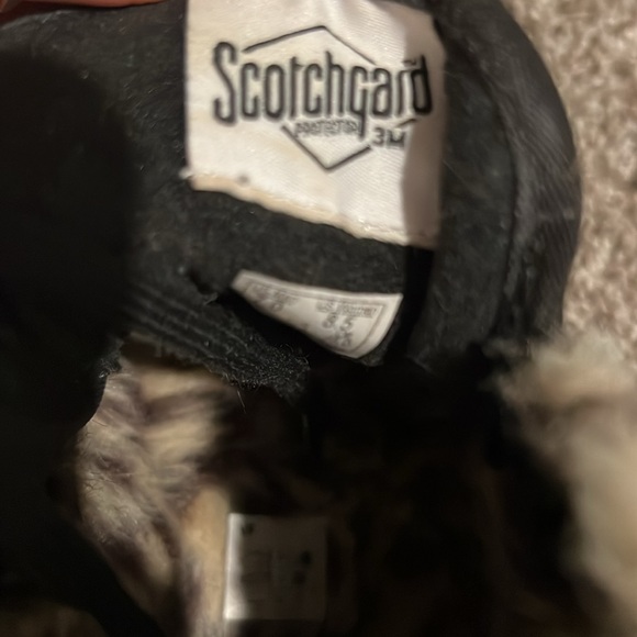 vans - Picture 5 of 6